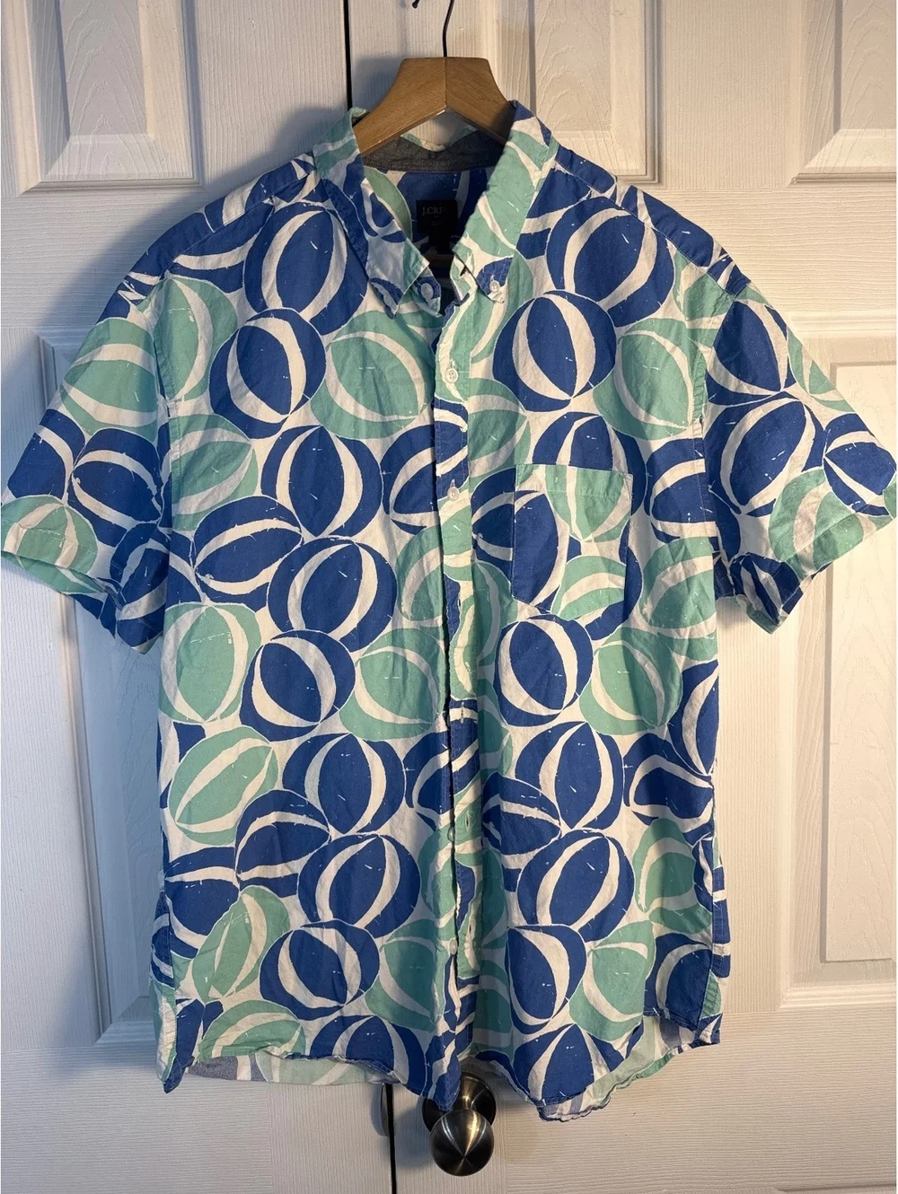 J.Crew Men's XL Short Sleeve Button-Up Shirt Blue and Green Patterned 100% Cotot